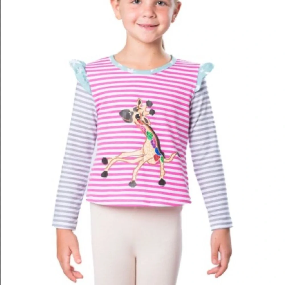 Jelly the Pug top